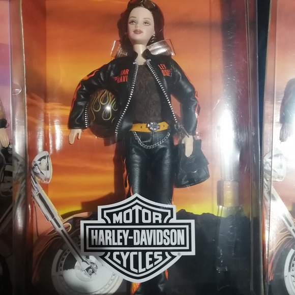Harley Barbie Set - Picture 3 of 10